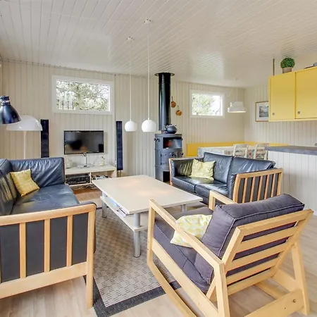 Feriehus Nanouk - 500m From The Sea By Interhome